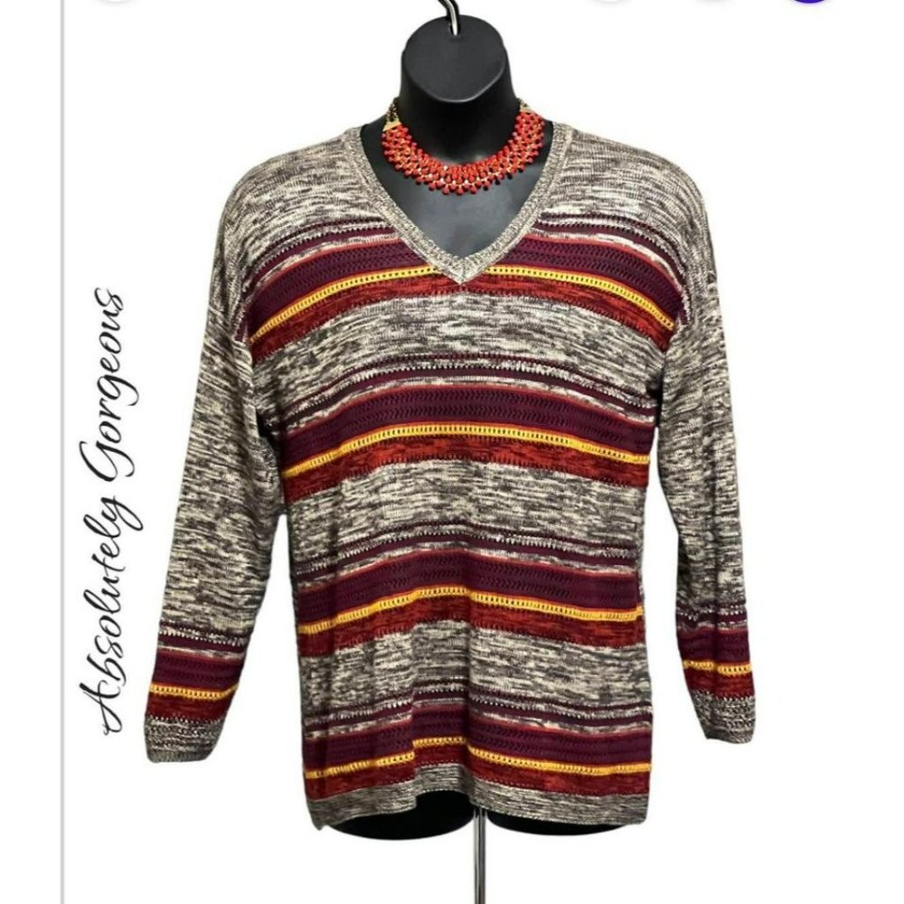 Beautiful Grey/Multicolored Sweater Top/Sz 18-20/Stretchable/Warm/Like NEW/Very
